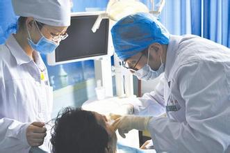 不及時(shí)鑲牙的危害