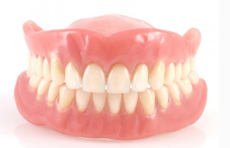 漳州假牙能使用多久